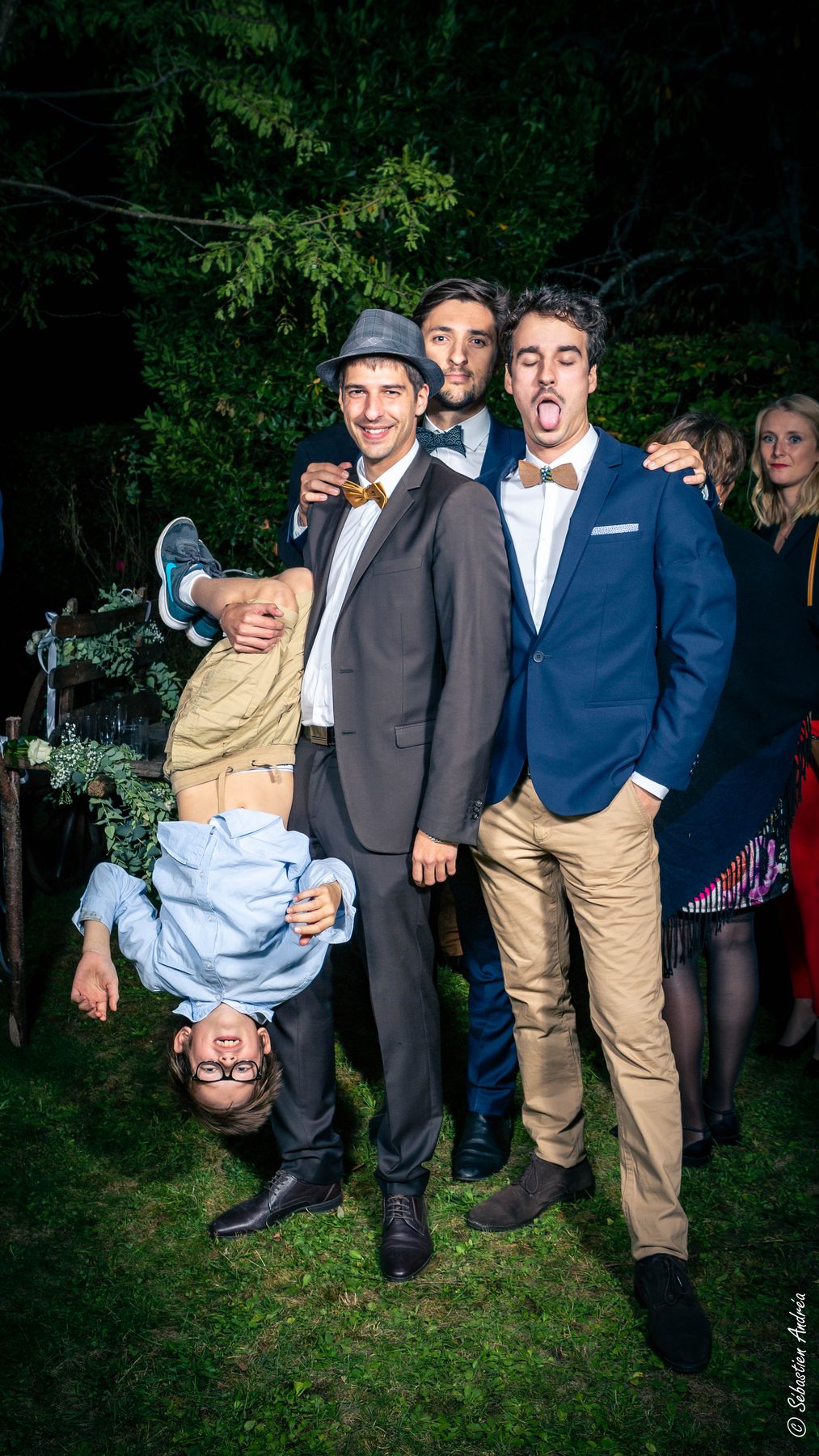 Invités nuit jardin